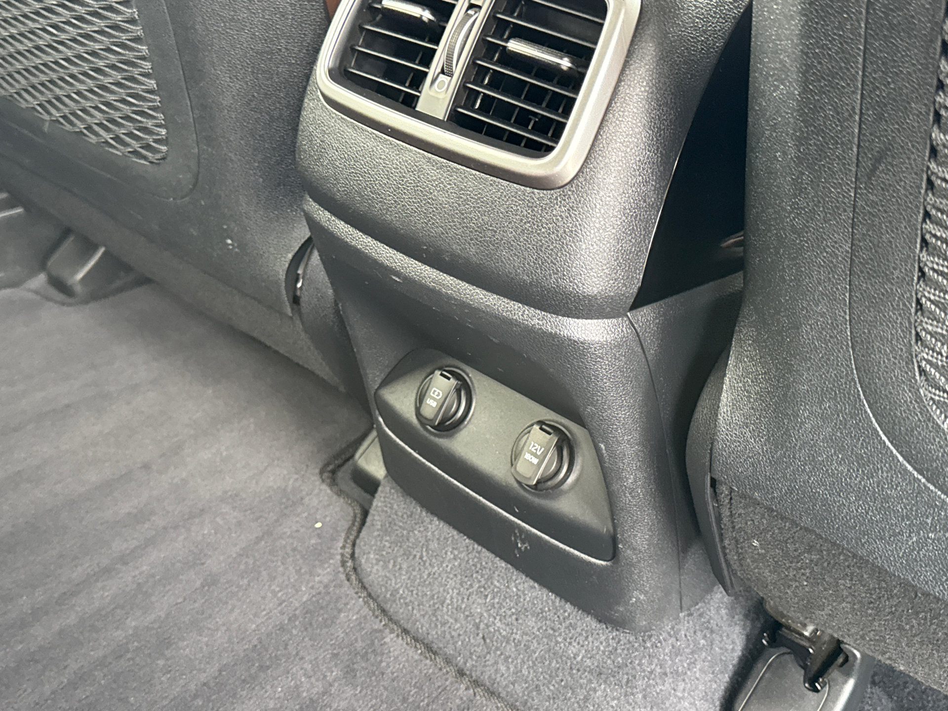 Used 2020 Kia Sorento SX AWD/4WD image 19