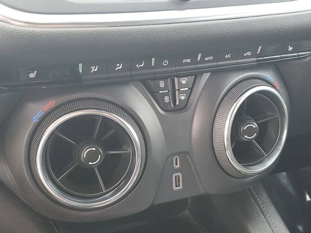 Used 2020 Chevrolet Blazer LT image 15