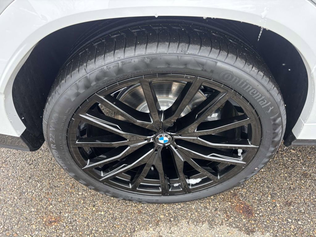 New 2026 BMW X6 xDrive40i image 10