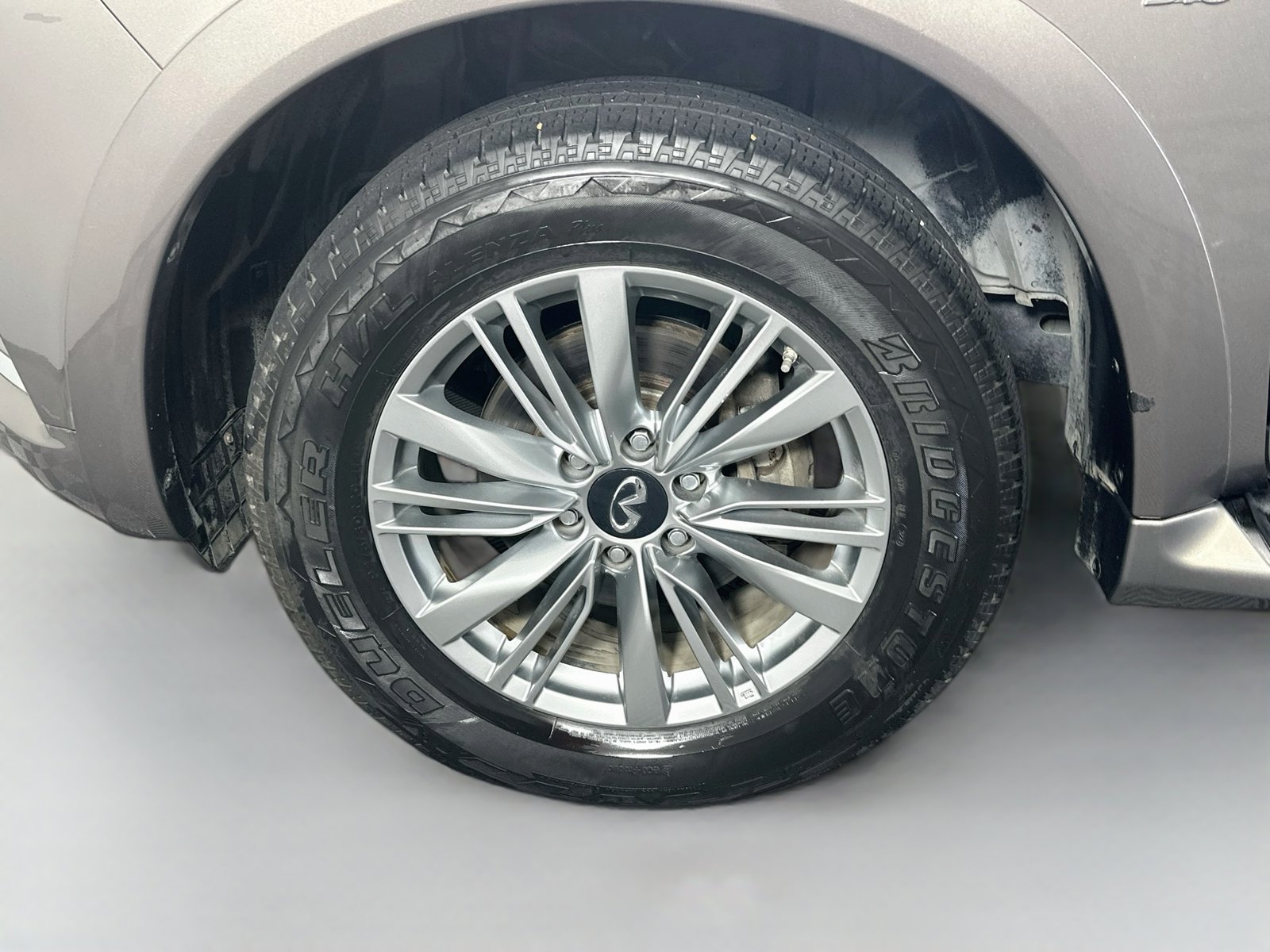 Used 2018 INFINITI QX80 2WD w/ Driver Assistance Package image 30