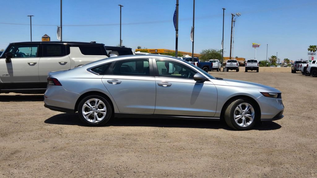 Used 2025 Honda Accord LX image 3