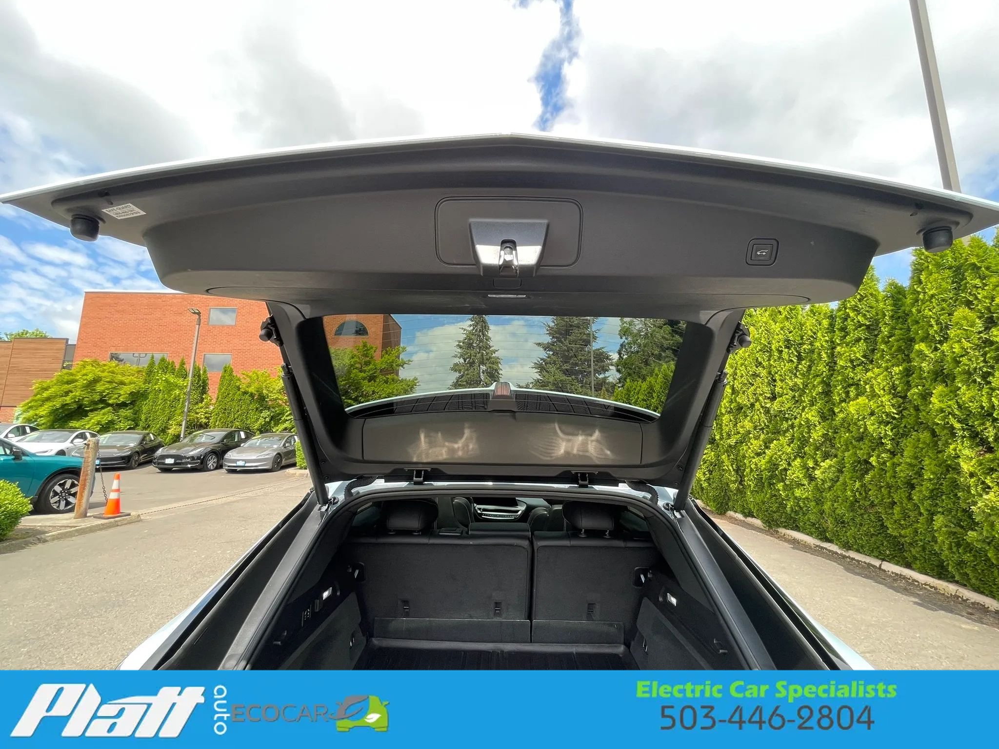 Used 2024 Cadillac Lyriq Sport AWD/4WD image 59