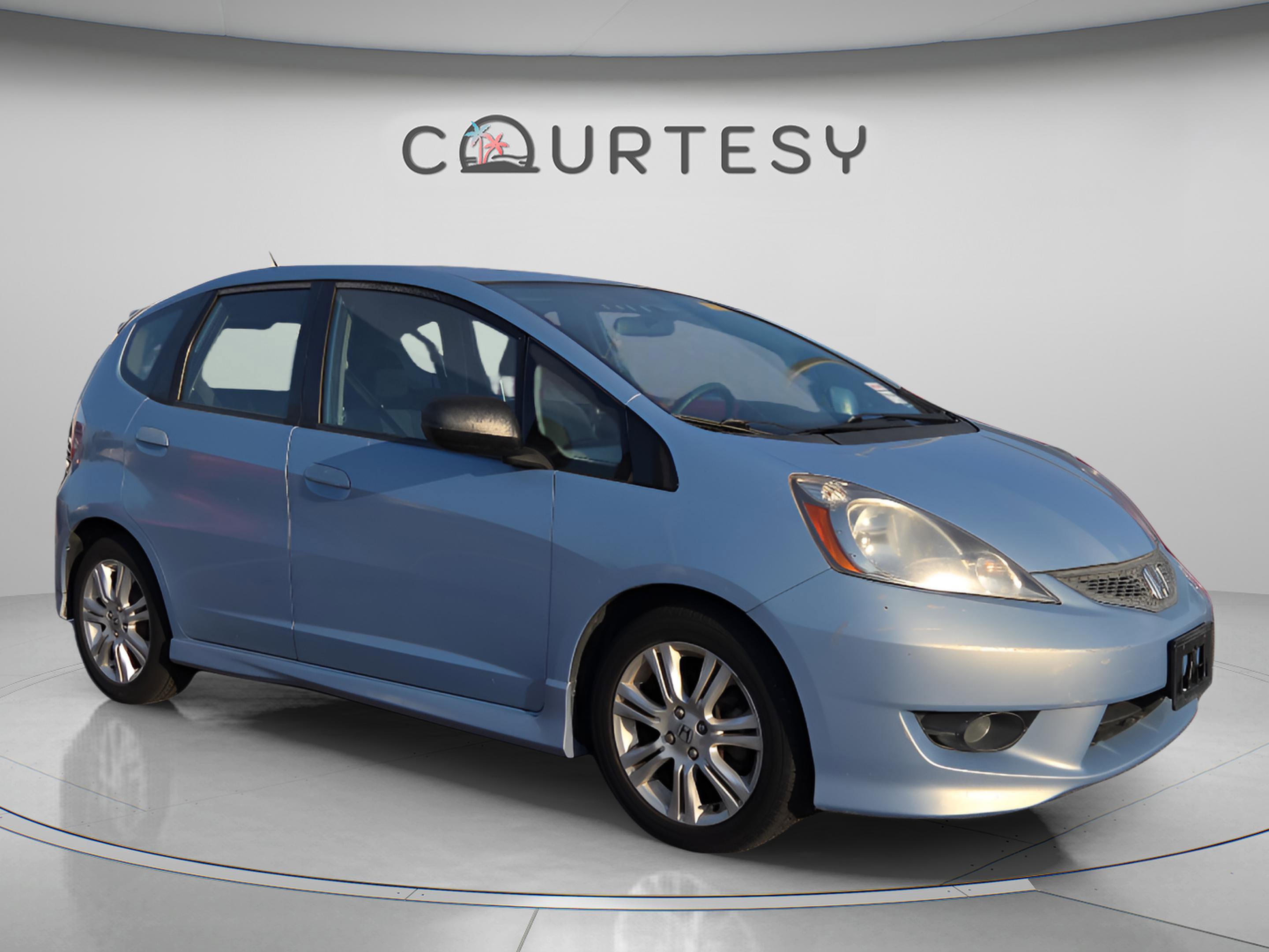 Used 2010 Honda Fit Sport image 4