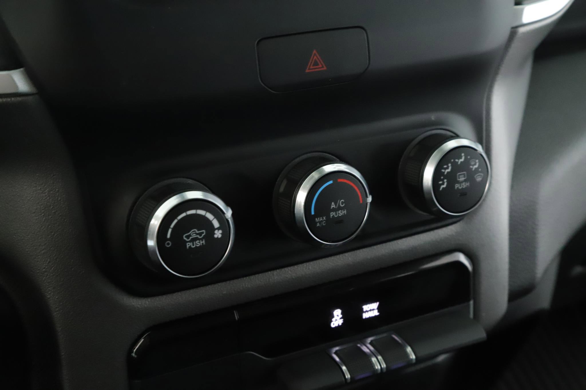 Used 2020 RAM 1500 Big Horn image 16