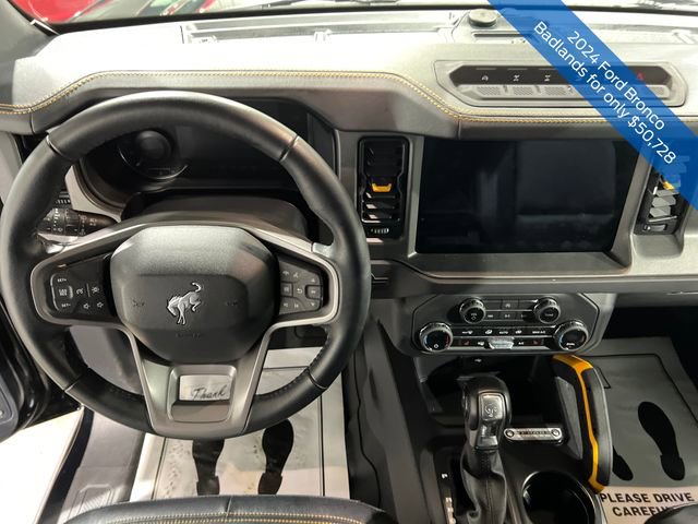 Used 2024 Ford Bronco Badlands image 14