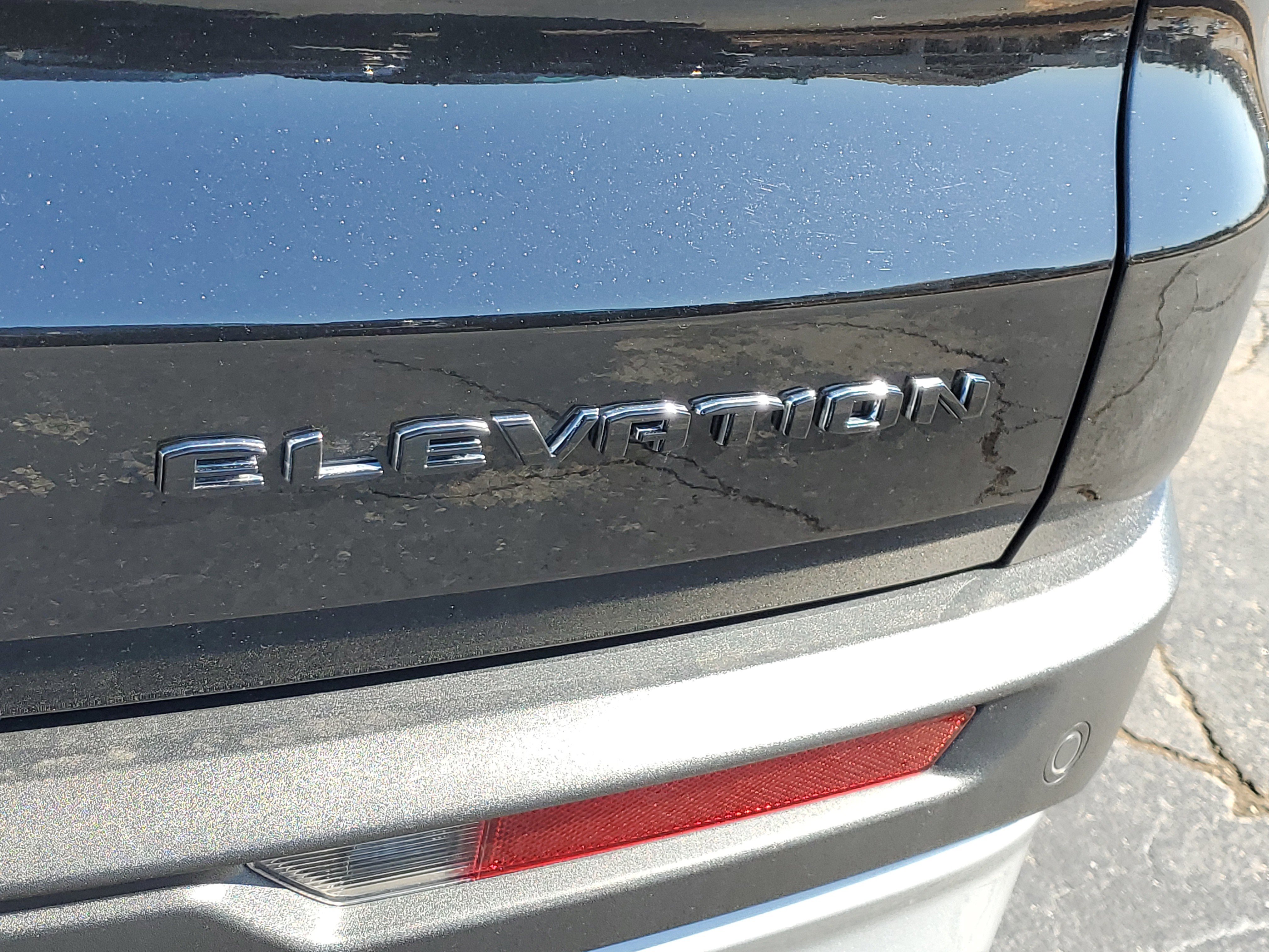 New 2025 GMC Acadia Elevation w/ Elevation Premium Package image 6