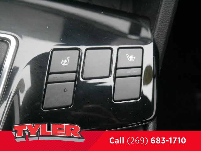 Used 2024 Kia Sportage X-Line w/ X-Line Premium Package AWD/4WD image 33