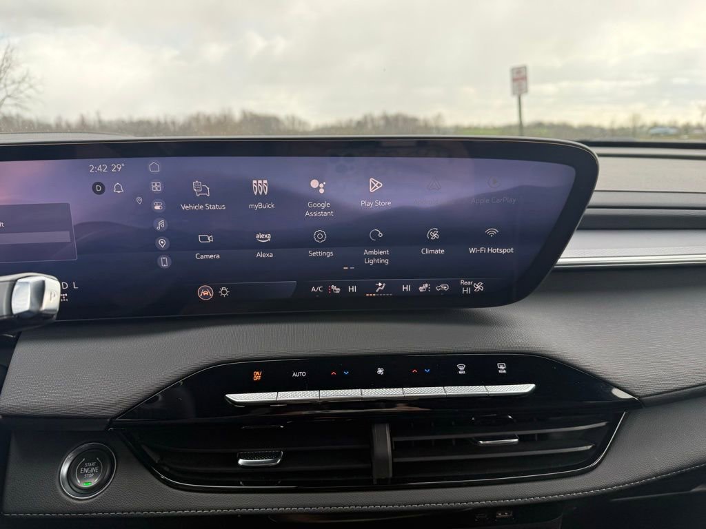 Used 2025 Buick Enclave Sport Touring image 41