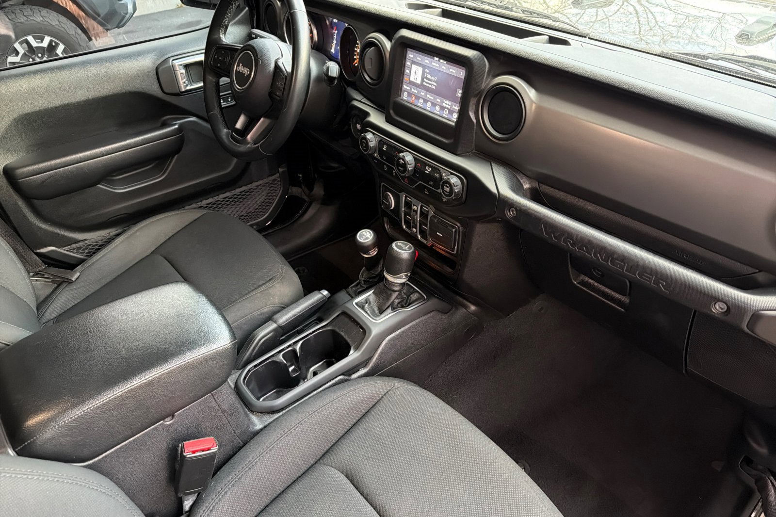 Used 2021 Jeep Wrangler Unlimited Sport image 21