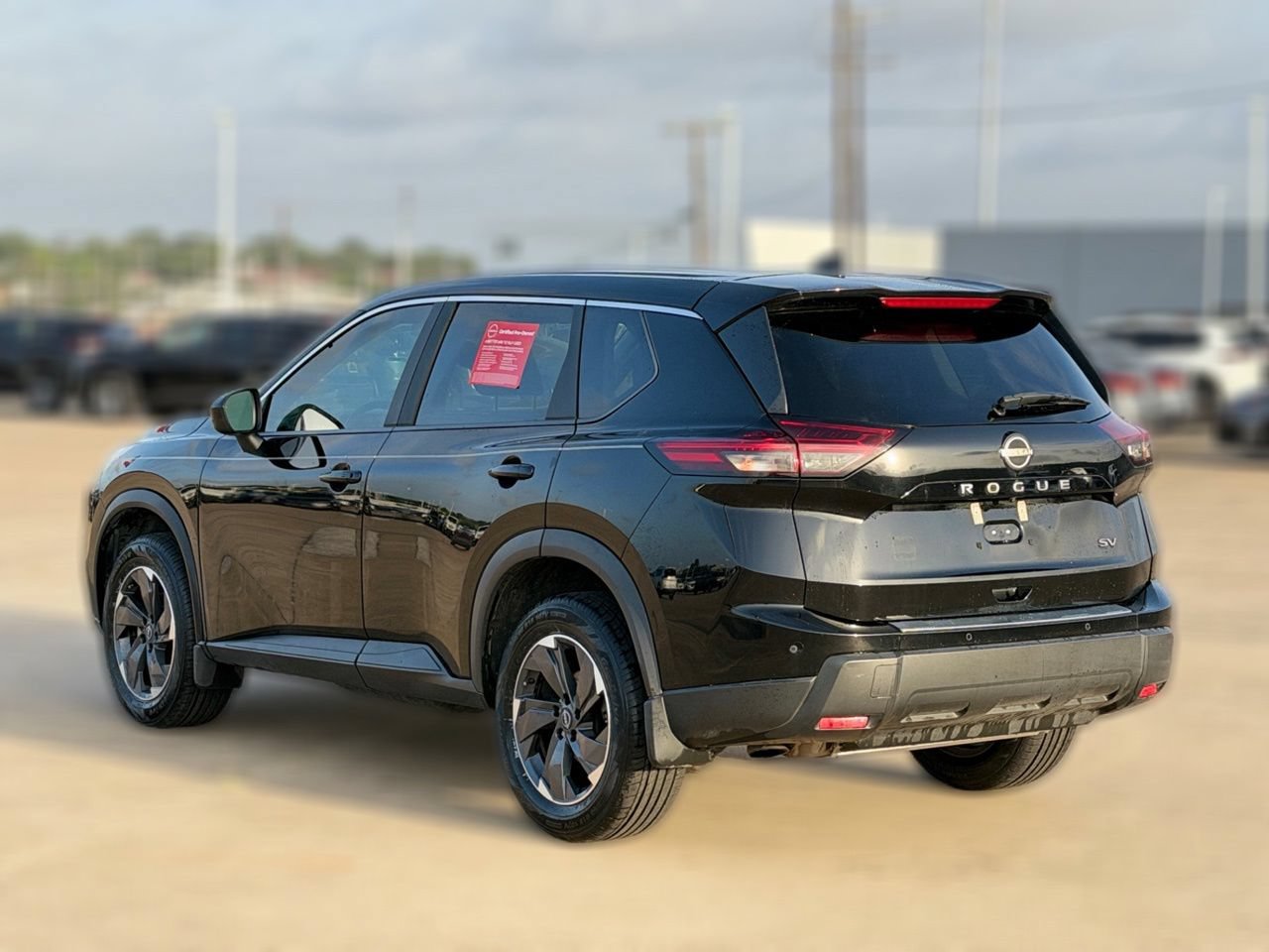 Certified 2024 Nissan Rogue SV FWD image 7
