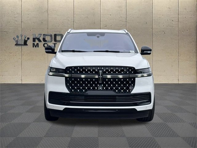 New 2025 Lincoln Navigator Black Label image 3