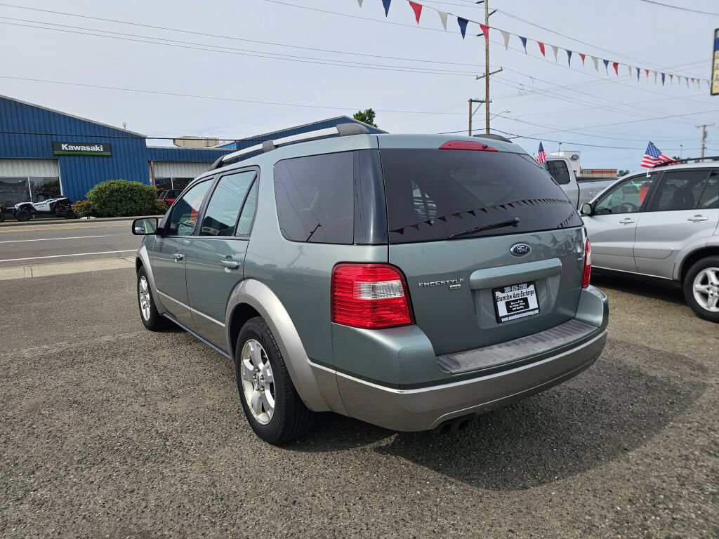 Used 2006 Ford Freestyle SEL AWD/4WD image 5