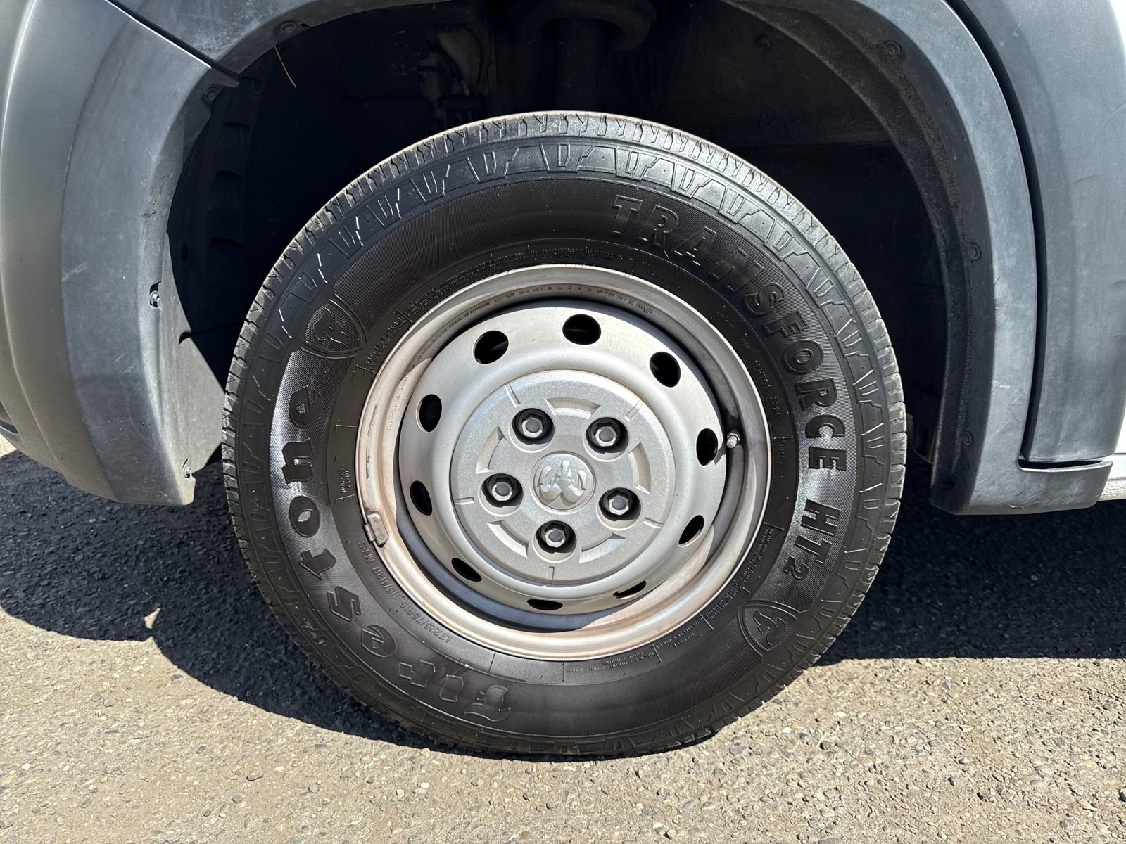 Used 2023 RAM ProMaster 3500 FWD image 27