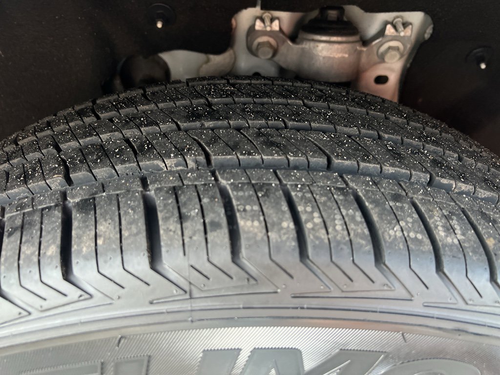 Used 2024 Ford Explorer Limited image 14