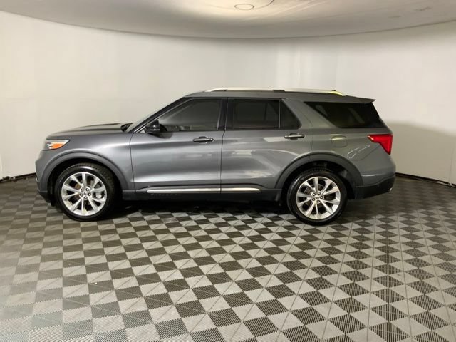 Used 2021 Ford Explorer Platinum w/ Equipment Group 601A AWD/4WD image 11