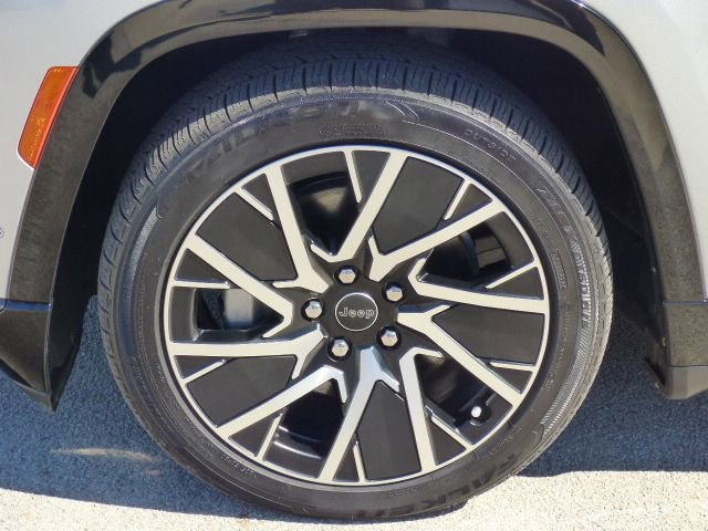 Used 2025 Jeep Wagoneer S Limited image 9