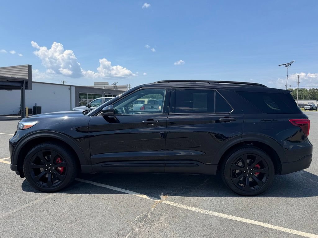 Used 2024 Ford Explorer ST w/ Equipment Group 401A AWD/4WD image 8