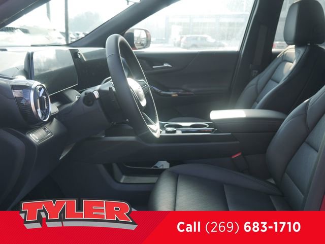 New 2026 Chevrolet Equinox LT w/ Convenience Package II image 36