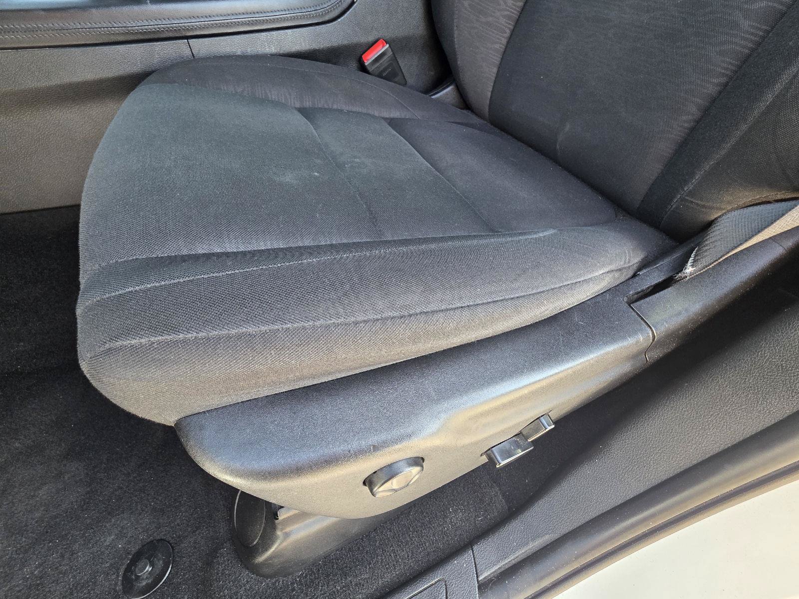 Used 2023 Dodge Durango SXT RWD image 33