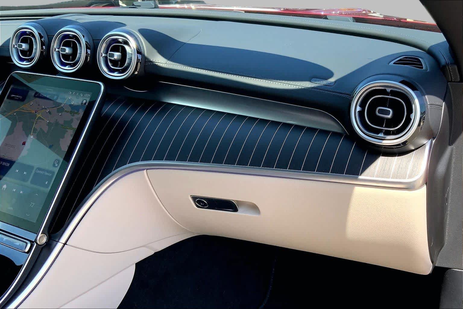 Certified 2025 Mercedes-Benz CLE 450 4MATIC Cabriolet image 19