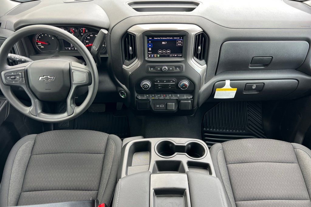 New 2026 Chevrolet Silverado 1500 Custom Trail Boss w/ Dark Appearance Package image 10