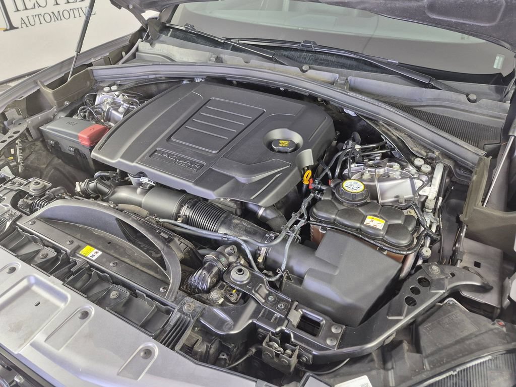 Used 2023 Jaguar F-PACE S AWD/4WD image 33