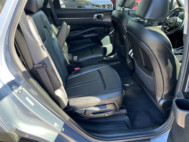 Used 2024 Kia Sorento SX image 22