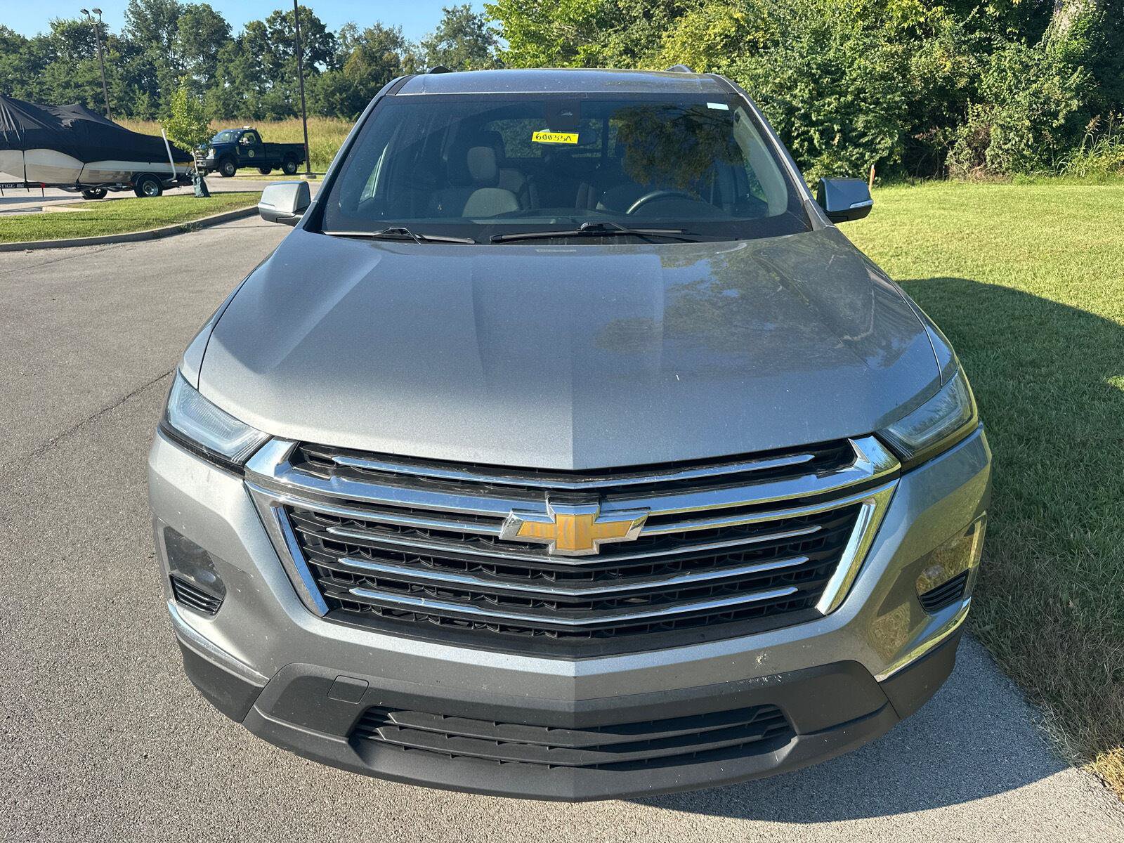Used 2023 Chevrolet Traverse LT AWD/4WD image 13