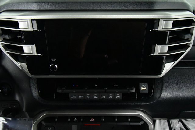 New 2026 Toyota Tundra SR5 image 4