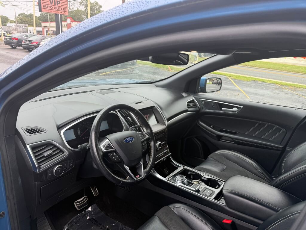 Used 2019 Ford Edge ST w/ Equipment Group 401A image 10