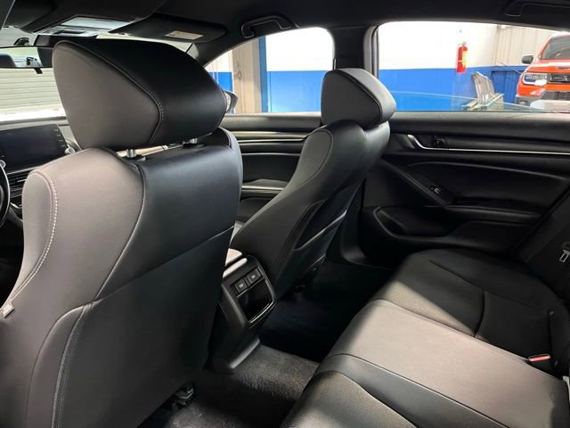 Used 2022 Honda Accord Sport image 17