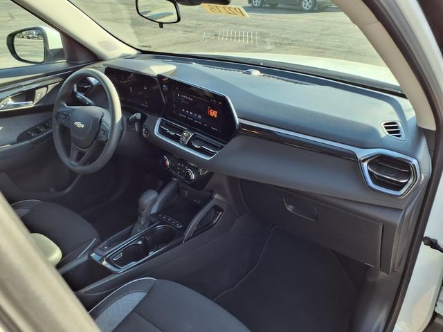 Used 2025 Chevrolet TrailBlazer LT FWD image 82