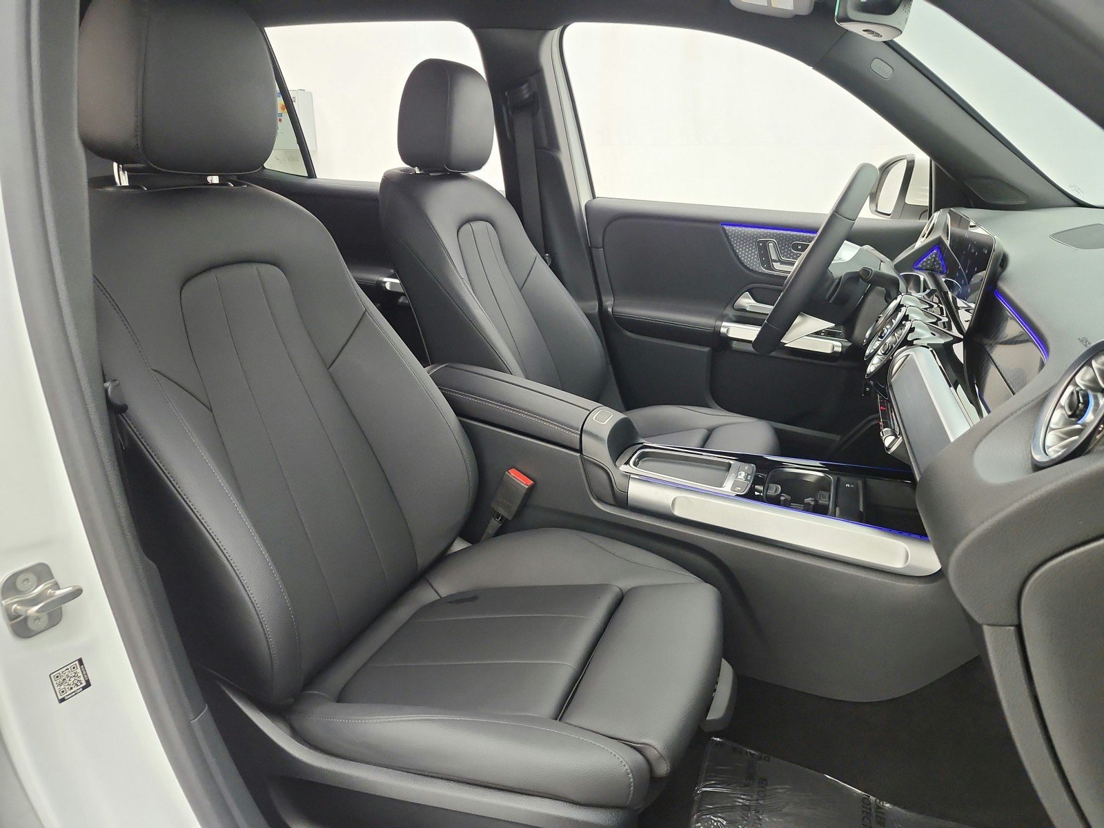 Used 2025 Mercedes-Benz GLB 250 image 19