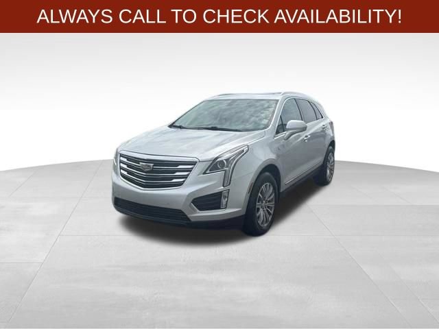 Used 2017 Cadillac XT5 Luxury AWD/4WD image 3