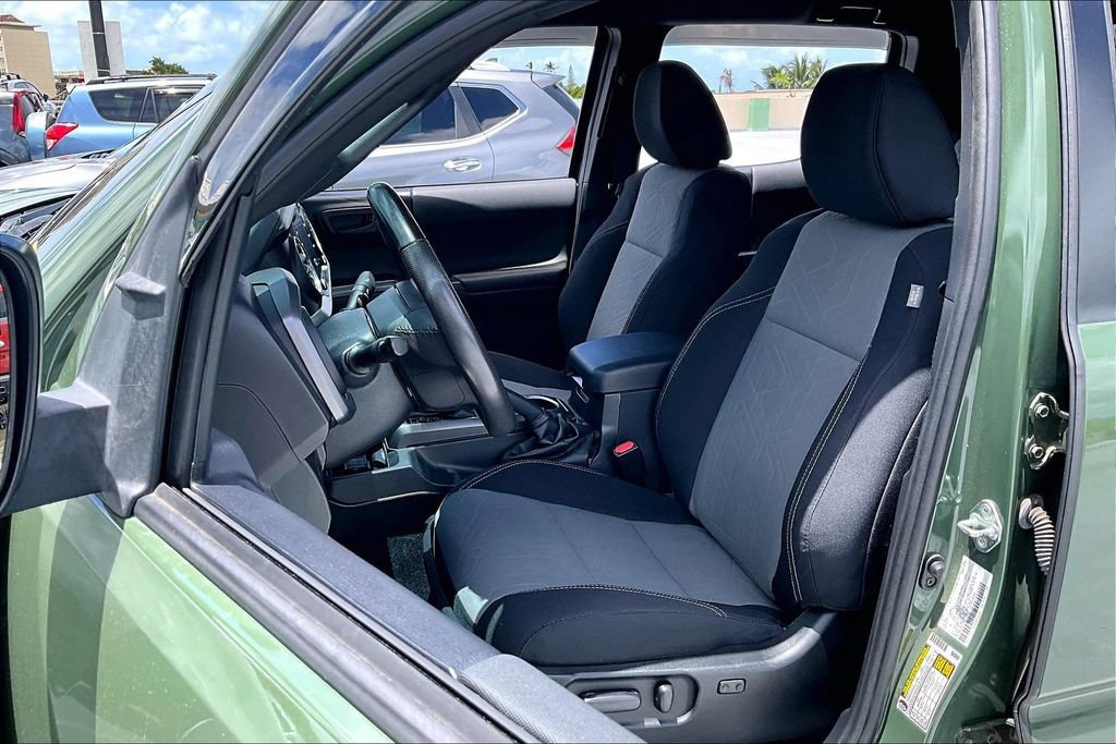 Used 2021 Toyota Tacoma SR AWD/4WD image 27