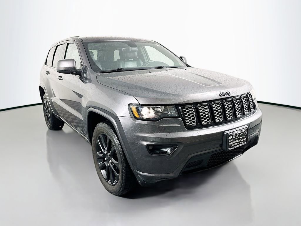 Used 2018 Jeep Grand Cherokee Altitude AWD/4WD image 1
