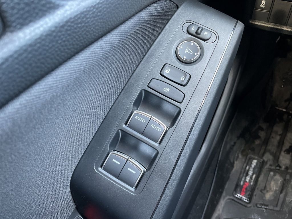 Used 2025 Honda Civic Sport image 23