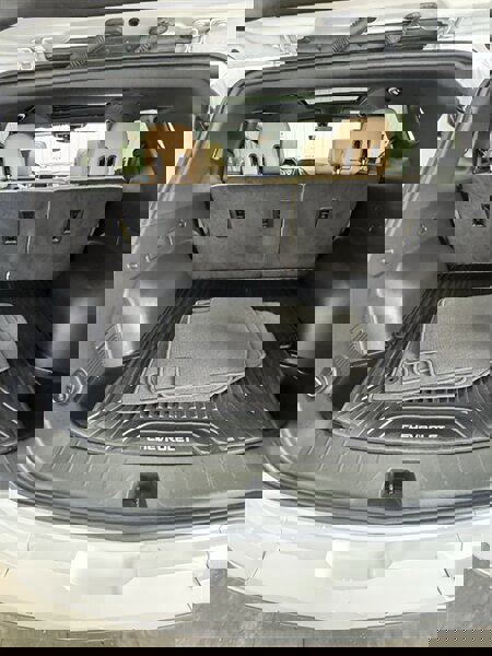 Used 2020 Chevrolet Blazer Premier w/ Driver Confidence II Package image 11