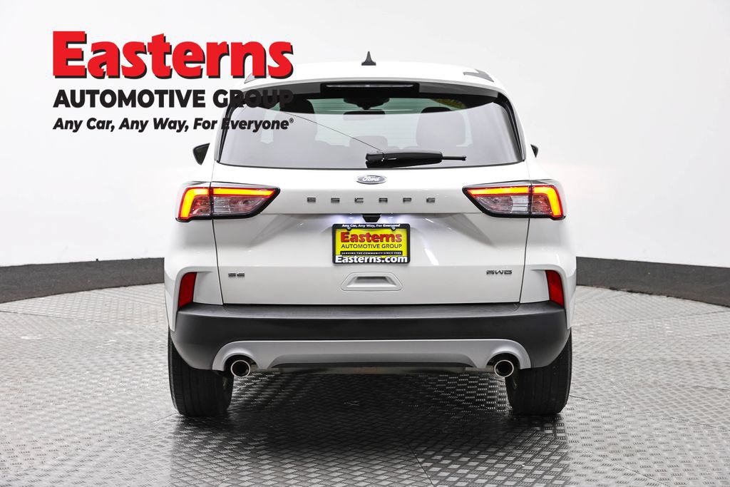 Used 2022 Ford Escape SE w/ Convenience Package AWD/4WD image 6