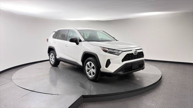 Used 2025 Toyota RAV4 LE FWD image 11
