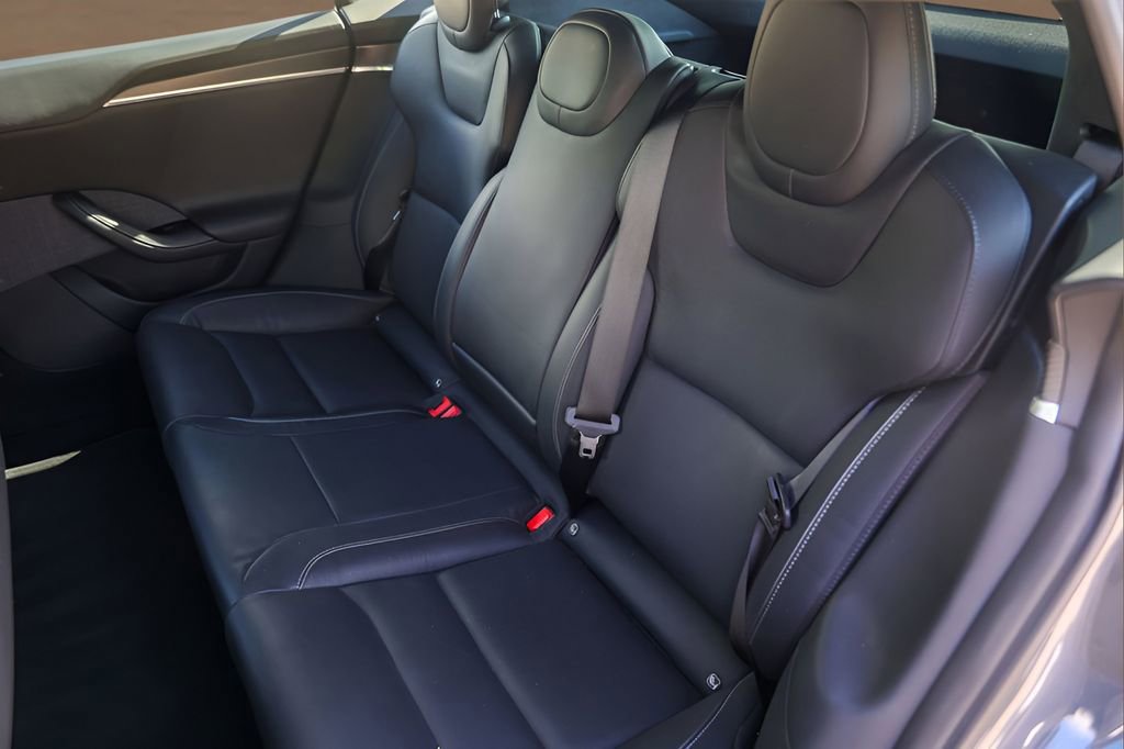 Used 2022 Tesla Model S Plaid image 24