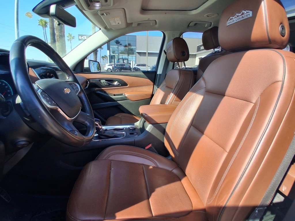 Used 2021 Chevrolet Traverse High Country image 11