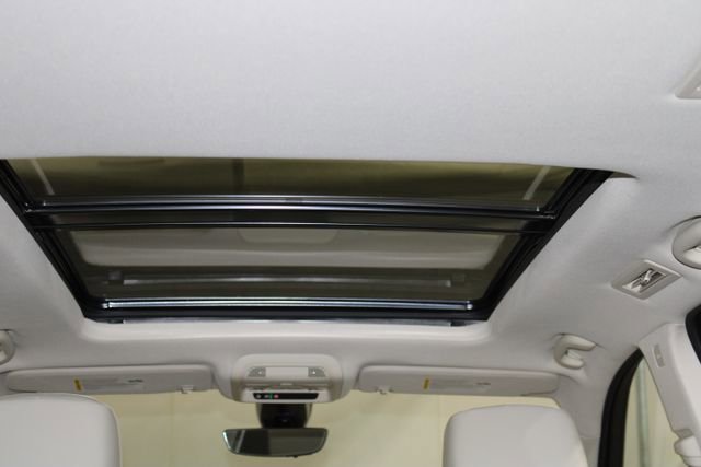 Certified 2024 Cadillac XT6 Premium Luxury w/ Technology Package image 38