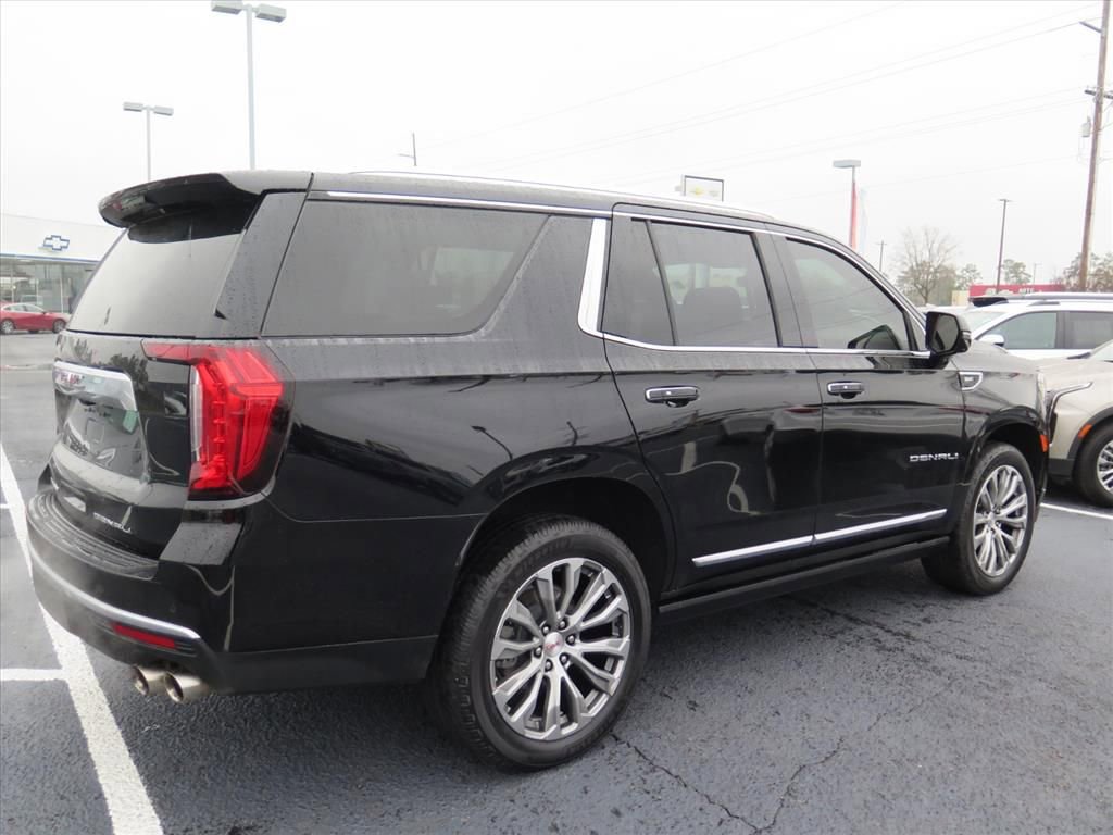 Used 2021 GMC Yukon Denali image 3
