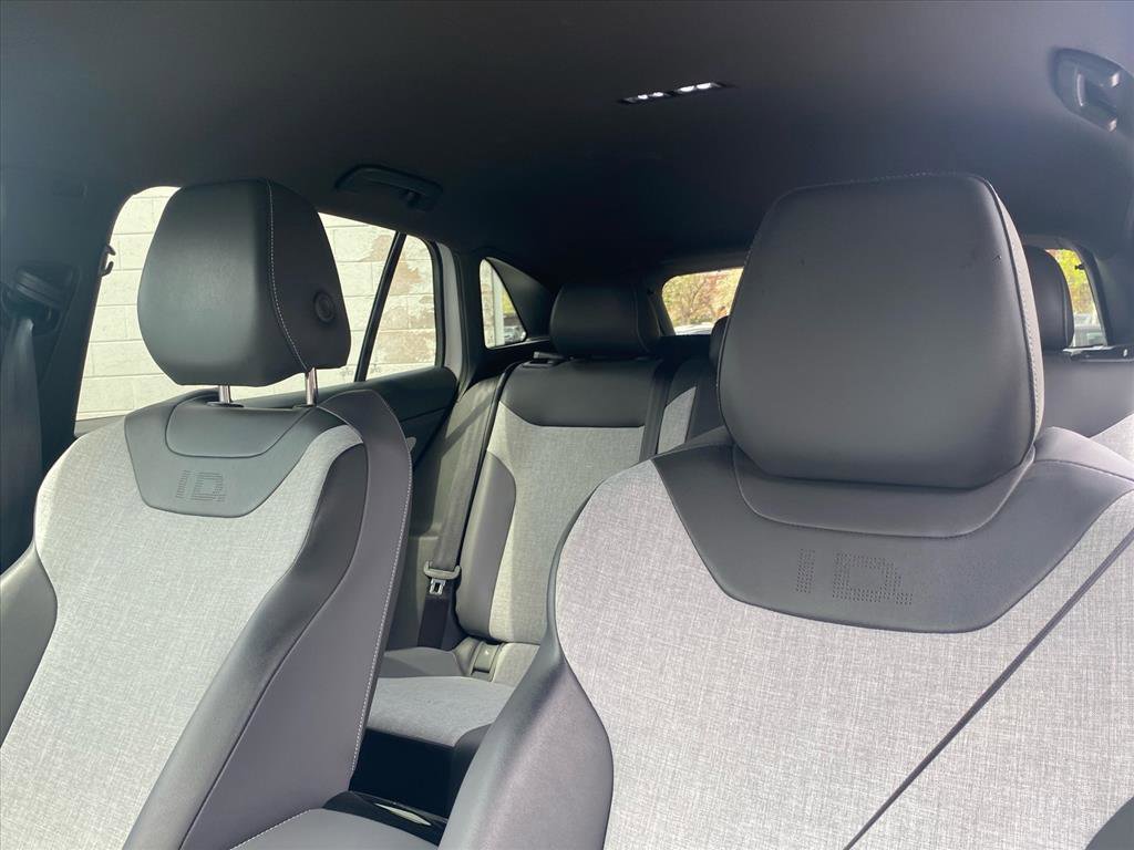 Certified 2023 Volkswagen ID.4 Pro image 18