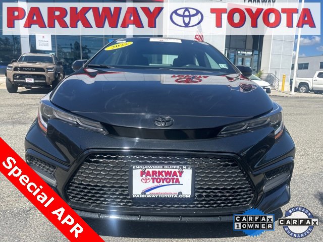 Certified 2022 Toyota Corolla SE image 1