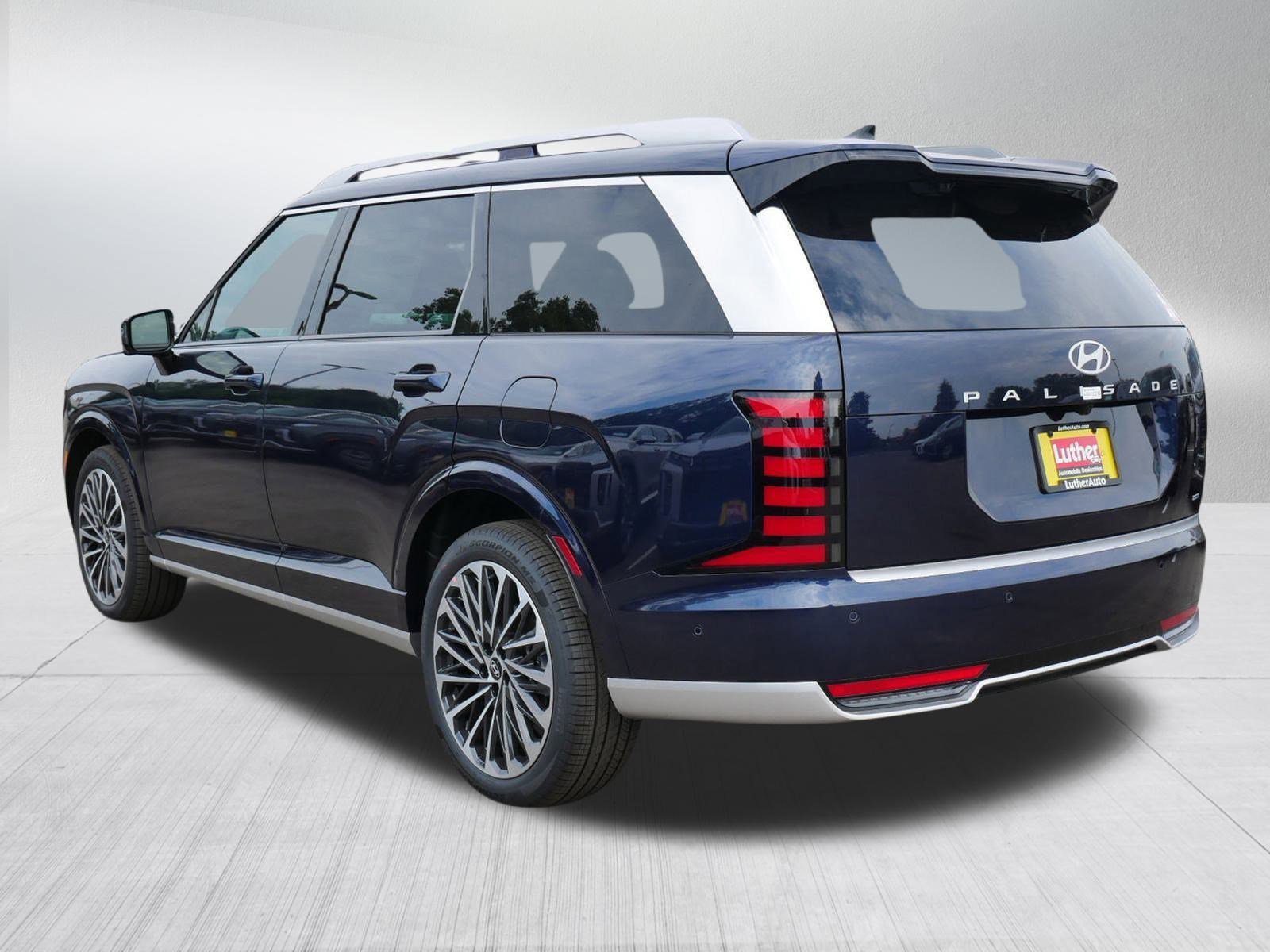 New 2026 Hyundai Palisade Calligraphy image 3