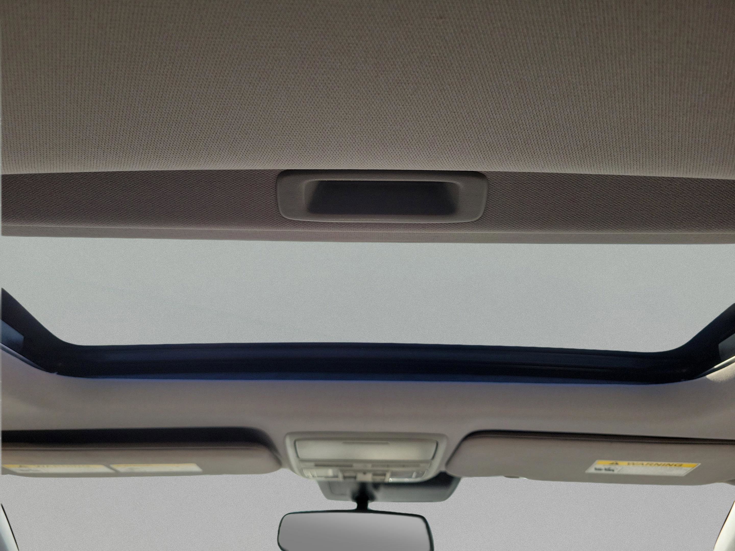 Certified 2017 Honda CR-V Touring image 5