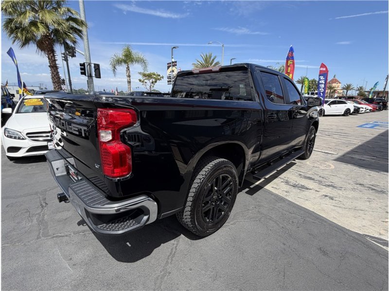 Used 2020 Chevrolet Silverado 1500 LT w/ All-Star Edition AWD/4WD image 14
