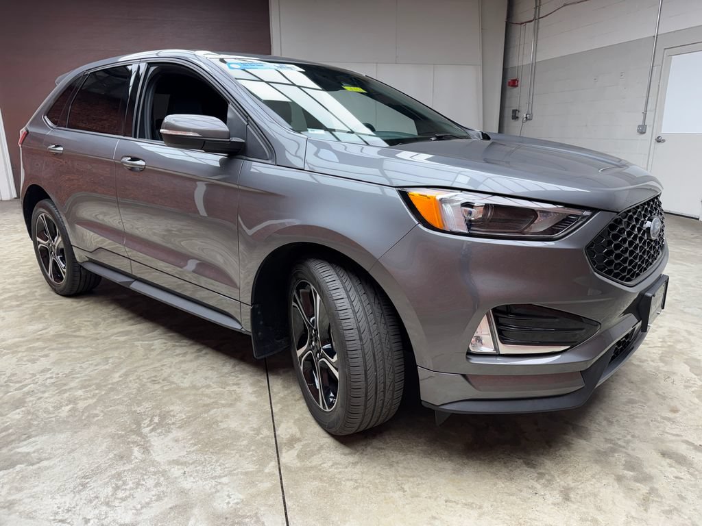 Used 2023 Ford Edge ST AWD/4WD image 7
